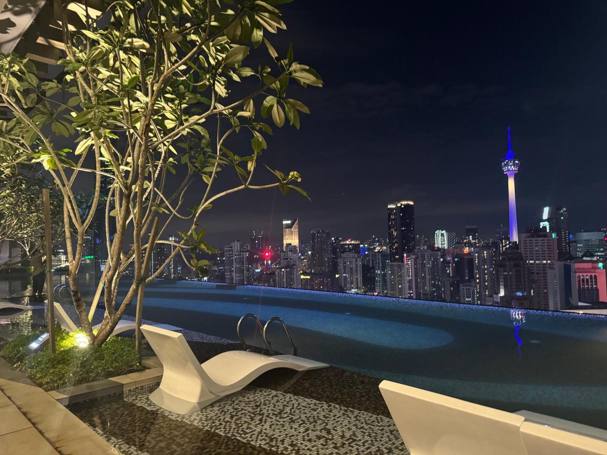 5Min To Pavilion Axon Klcc View Куала-Лумпур Экстерьер фото